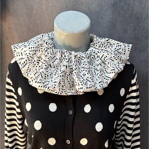 Music theme clown collar ruff music notes vintage